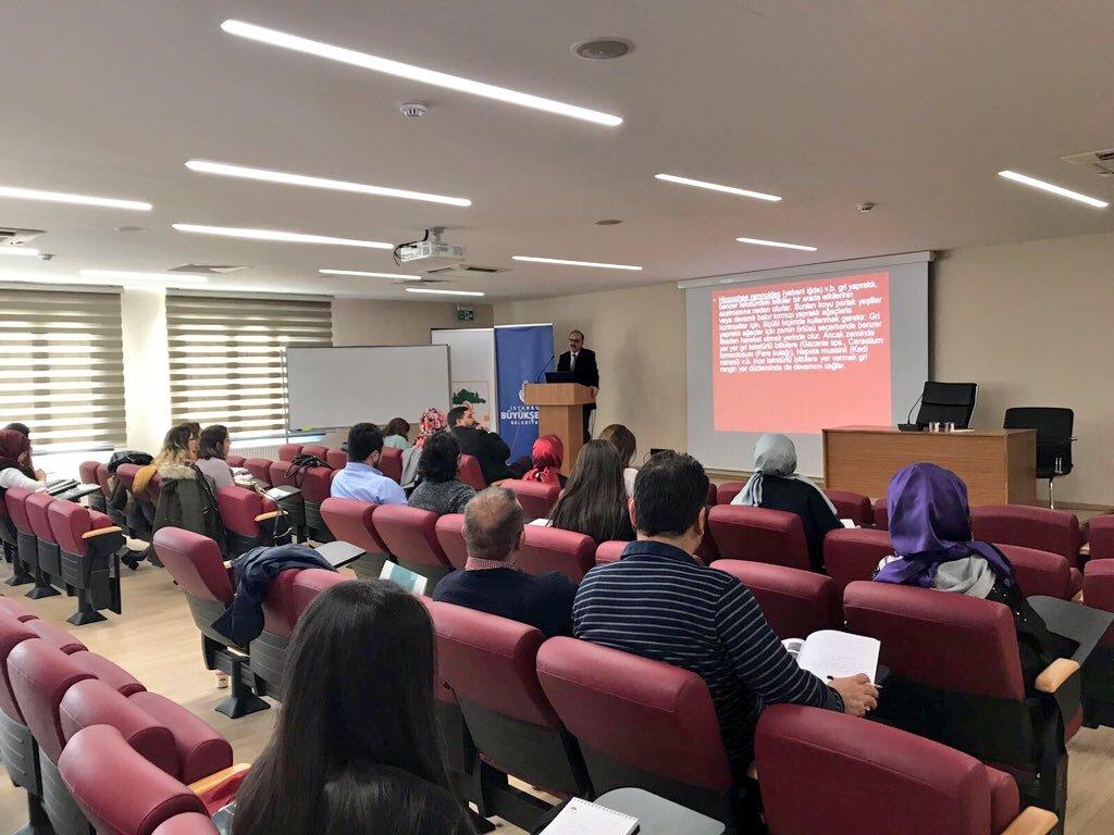 Ağaç AŞ - Peyzajda İhtisas Eğitimleri, Peyzaj Bitkilendirme Tasarımı dersi Prof.Dr. Mustafa Var ile gerçekleşti.