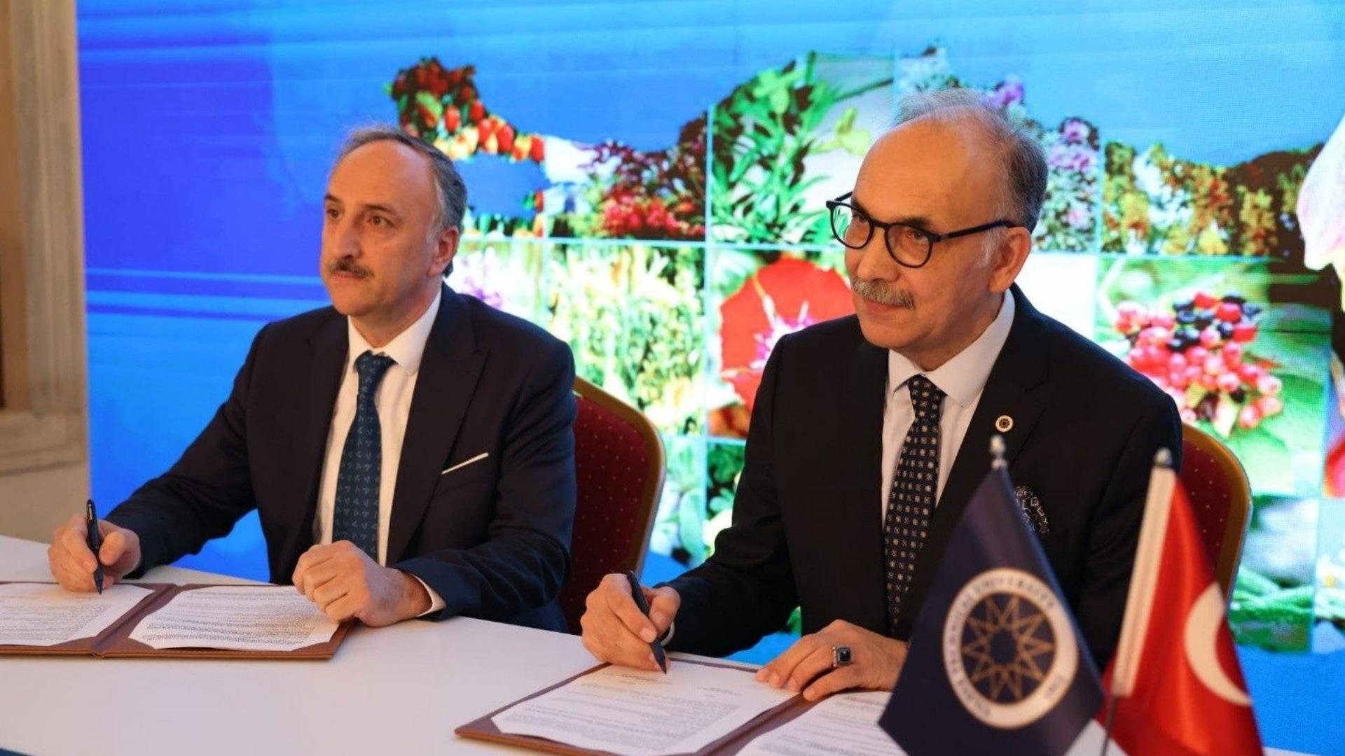 Kent Peyzajı için Doğal Odunsu Bitki Rehberlerini 81 İlde Hazırlıyoruz...